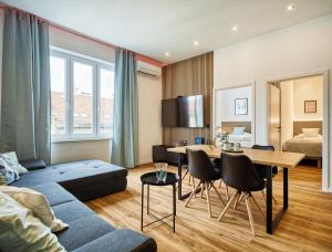 Cali & Rio Apartments by Irundo