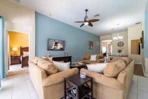 Windsor Hills Resort Pool Home With Spa & Games Room
