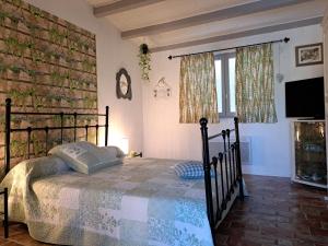 B&B / Chambres d'hotes Lou Pin dou Papet : photos des chambres