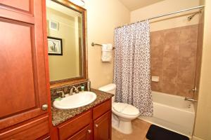 C906-411 Harts Place (G)