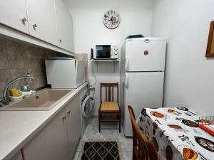 Your Home in the city center by GG