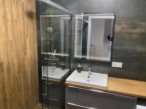 Apartament z basenem i sauną