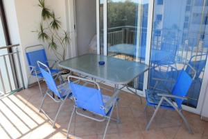 Apartment in Rogoznica with sea view, balcony, air conditioning, WiFi 5148-1 