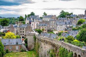 Appartements LUNA - Appartement 4 pers - Dinan : photos des chambres