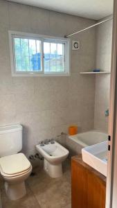 Casa en Ing. Maschwitz con gran parque y pileta