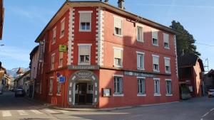 Hotels Logis Hotel du Fer a Cheval : photos des chambres