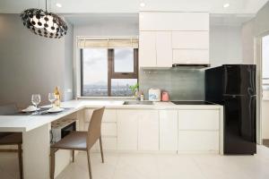 Muong Thanh My Khe Beach Apartment Da Nang