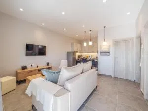 M&K - Maria's Stylish Apartment near Alykes Beach - Alykes Potamou