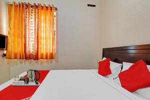 Hotel O Mn Residency Near Ragigudda Sri Prasanna Anjaneyaswamy Temple
