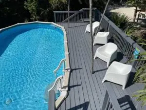 PARADISE AT SUNSET - Little Torch Key