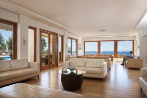 Alonissos Beach Bungalows And Suites Hotel Alonissos Greece