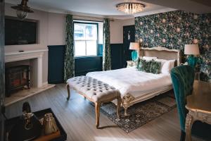 King Suite room in The Little Inn at Grasmere