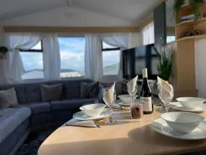 Little Owl - Holiday Home - Caravan Break - Tunstall