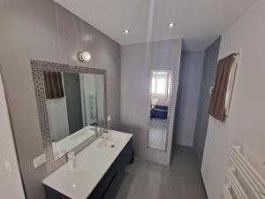 Appartements Appartement vue mer Fromontica : photos des chambres