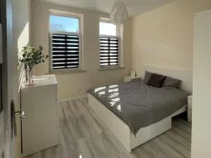 Apartament w Nowym Warpnie z widokiem na wodę. - Karszno