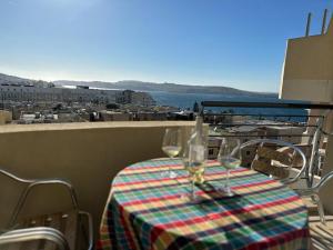 Sunset Holiday Apt - 2 Bedrooms