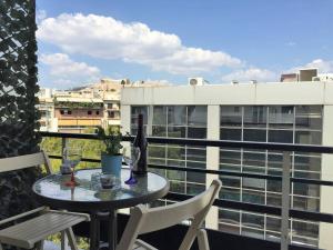 Modern apartment with Acropolis view