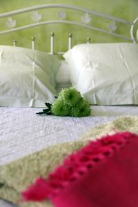 B&B / Chambres d'hotes DOMAINE DU SIESTOU WINE RESORT & spa : photos des chambres