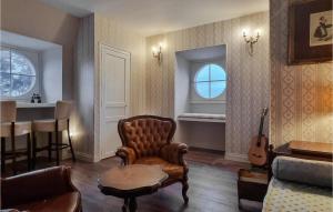 1 Bedroom Nice Apartment In Ocquerre