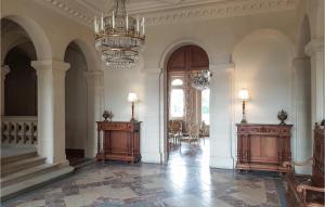 1 Bedroom Nice Apartment In Ocquerre