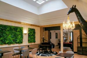 Hotels Arverna Cit'Hotel Vichy : photos des chambres