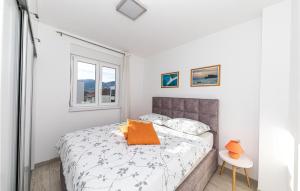 2 Bedroom Stunning Apartment In Trogir 