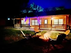 Cabin at Chitt's Creek - Point