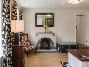 Shoemaker's Rest - Lauragh Bridge