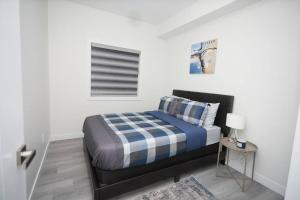 Comfortable home near airport