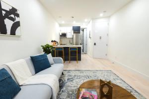 317-3D I NEW Modern 1BR W&D Walk to Central Park