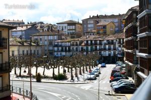 Apartamento Llerandi 2B - Totalmente reformado y con balcón al corazón de San Vicente de la Barquera