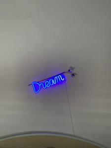 Appartamento tranquillo con patio e piscina