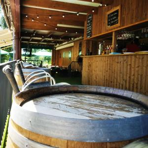 Campings Les Chalets Guinguette : photos des chambres
