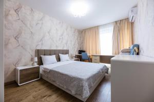 Квартира у будинку з Власним бомбосховищем біля жд вокзалу 50 м2