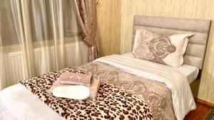 SDD Brothers - Дом с балконом в сердце Тбилиси