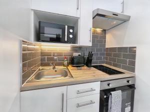 Erin Court Mansions - The Hideaway