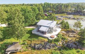 Awesome Home In Mellerud With Sauna, Wifi And Jacuzzi