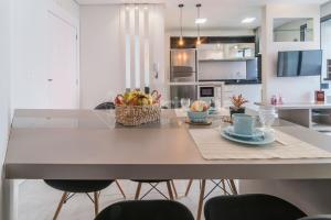 PM 304 · Excelente Apartamento de 2 quartos em condomínio com Piscina e Academia