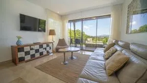 Roble Sabana 105 Luxury Apartment - Reserva Conchal - Playa Conchal