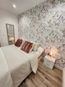 Casa Roman Garden Edificio Rehabilitado SIN ASCENSOR - Армуния