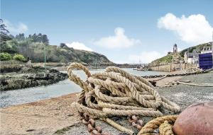 Maisons de vacances 3 Bedroom Cozy Home In Lamballe-Armor : photos des chambres