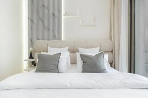 Cozy 1bdr 10 from Burj Khalifa