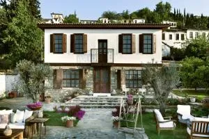 Gullu Konaklari - Sultanhisar