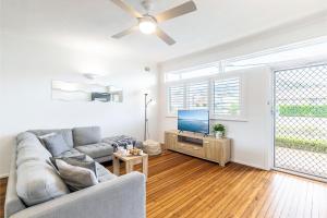 Shoalz Renovated Cottage and Boat Parking