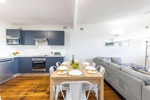 Shoalz Renovated Cottage and Boat Parking