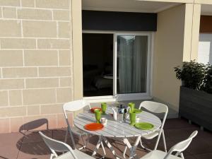 Appartement 3 pièces avec terrasses et vue mer - Parking inclus - FR-1-487-349