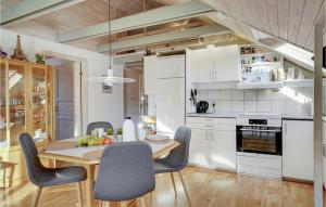 Three-Bedroom Holiday Home In Dannemare