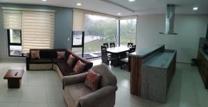 Departamento acogedor, nuevo y Amplio