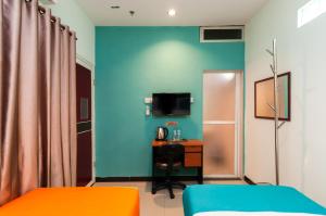 Sans Hotel Finest Medan