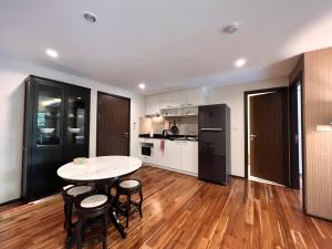 The Title Rawai Beachfront (Sea paradise)